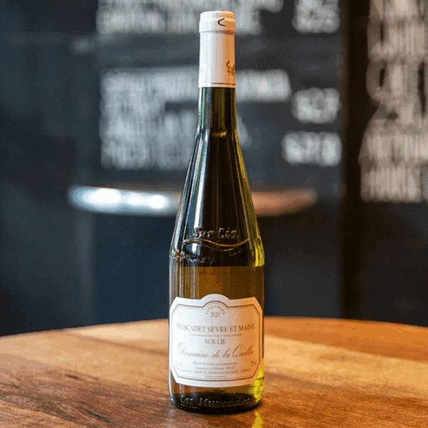 Domaine de la Quilla Muscadet Sèvre et Maine (6 Bottles) Loire Valley, France